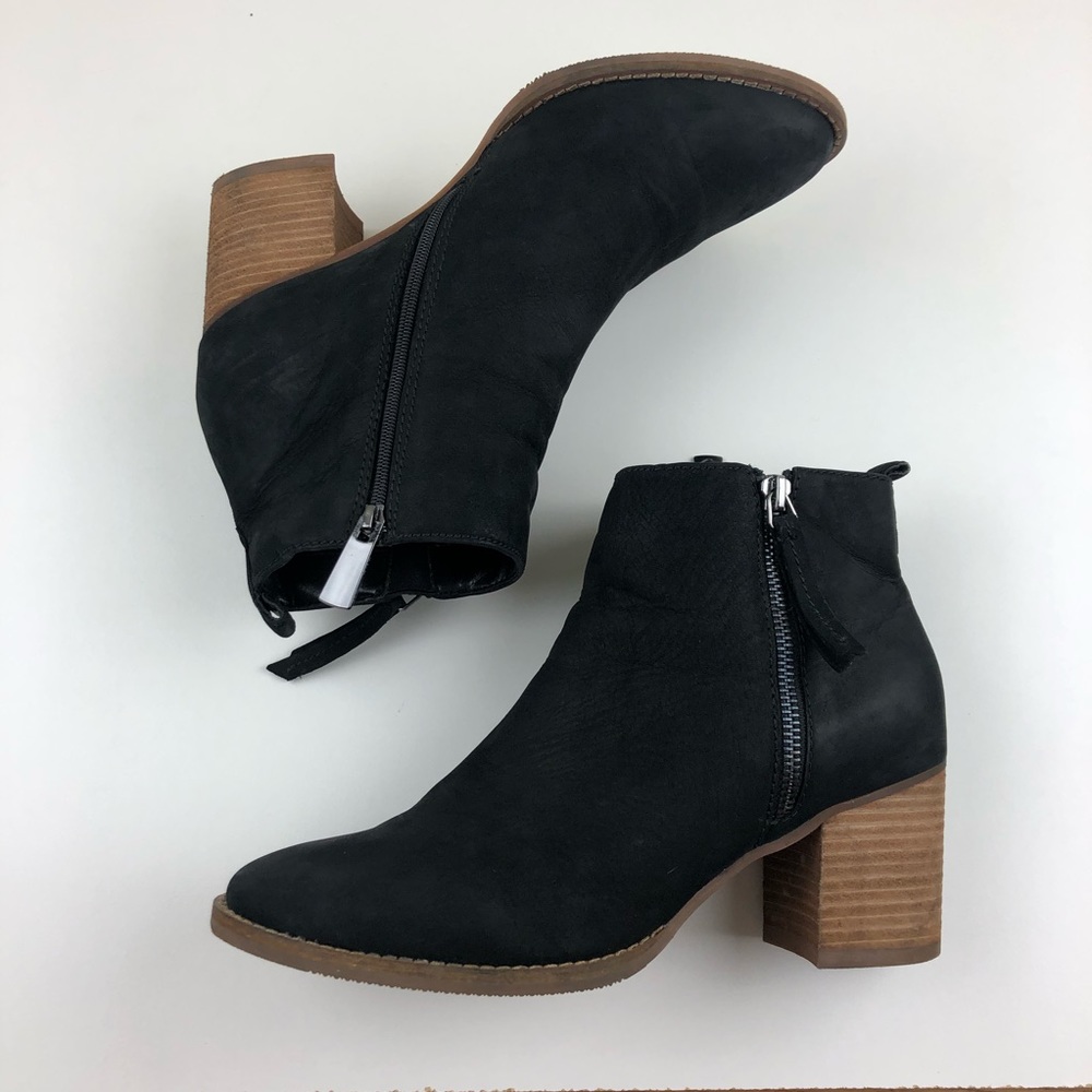 Blondo Black Nova Waterproof Booties